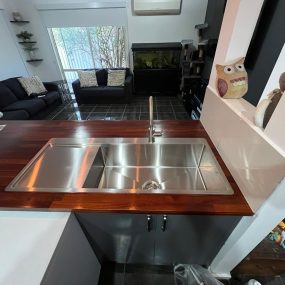 New sink installed after modifying the benchtop to suit new sink